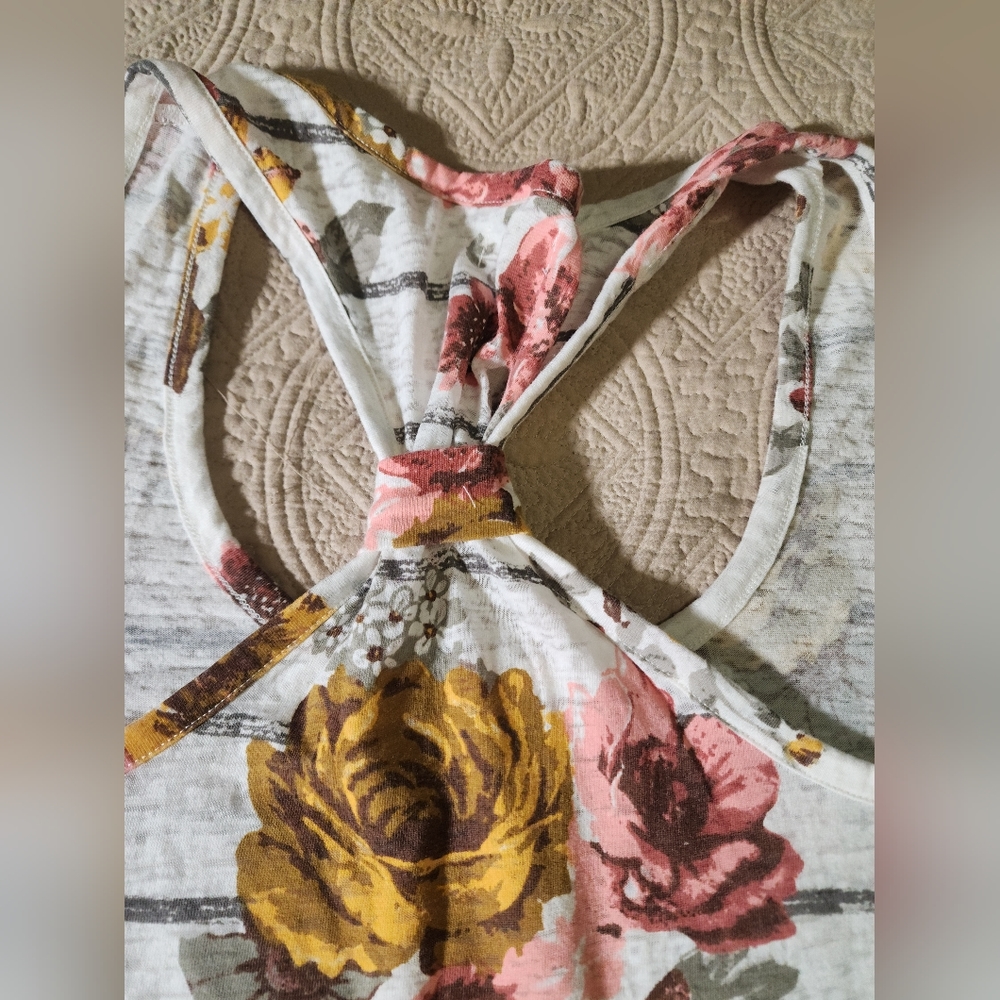 Floral Racerback Tank (S12) - Picture 8 of 9